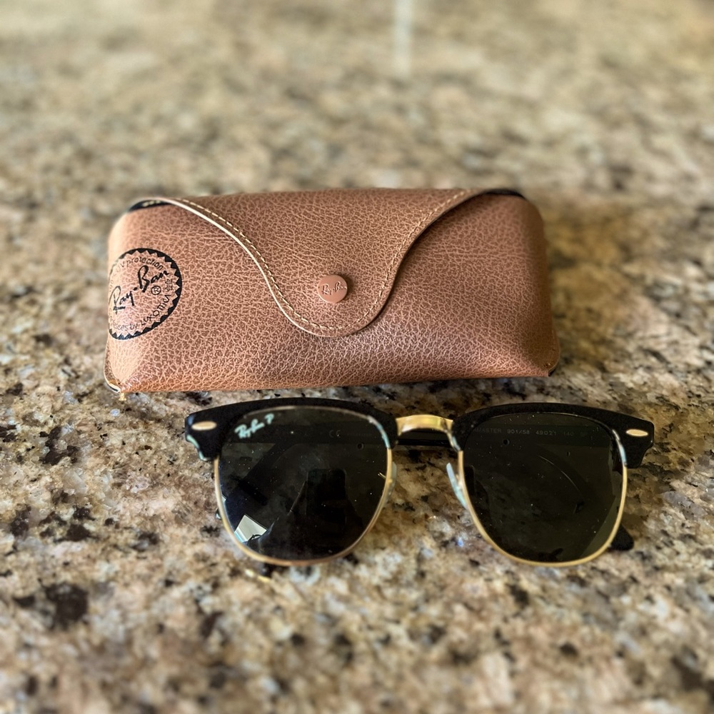 Ray-Ban Clubmaster Classic, Polished Black On Gold, Green Lenses (Polarized)